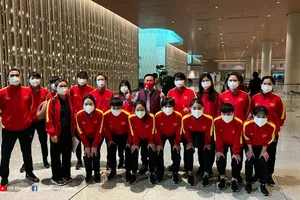 Nhóm 2 của đội tuyển nữ Việt Nam đã đến Ấn Độ
