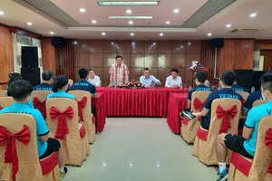 Toàn cảnh buổi gặp mặt, động viên hai đội tuyển futsal vào ngày 7-5