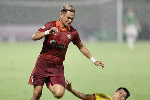 Trận lượt đi Bình Định thắng 2-1 trên sân Quy Nhơn 