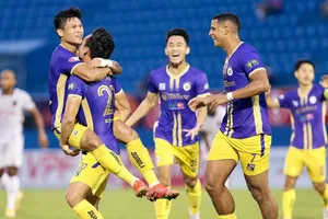 Hà Tĩnh khó cản đà tiến của CLB Hà Nội trong lúc này