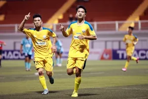 Đại học KTCN Nha Trang toàn thắng cả 3 trận ở vòng bảng