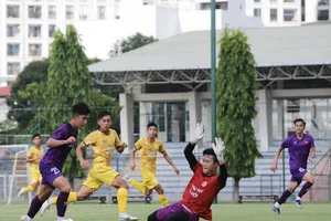 U19 Việt Nam giành chiến thắng áp đảo trước U21 CAHN