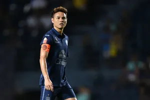 Theerathon từng trong "tầm ngắm" của CLB CAHN khi đội bóng này được dẫn dắt bởi HLV Kiatisak.