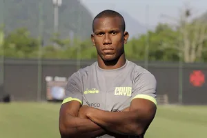 Tiền đạo Lucas Ribamar