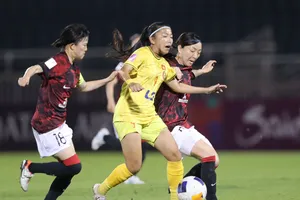 Sự góp mặt kịp lúc của Huỳnh Như các các ngoại binh người Mỹ. Ảnh: DŨNG PHƯƠNG