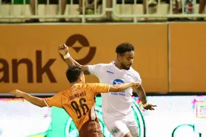 Lực lượng mạnh hơn cùng ưu thế đá sân nhà, Nam Định được đánh giá cao hơn hẳn so với SLNA ở trận đấu muộn vòng 4