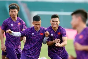 Đội tuyển Việt Nam trên sân tập chiều 28-12