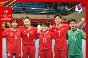 Phương Anh tỏa sáng giúp ĐT futsal nữ Việt Nam thắng đậm đội chủ nhà Myanmar