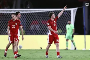 Romeny (số 10) tỏa sáng giúp Indonesia vượt lên dẫn trước. Ảnh: Getty
