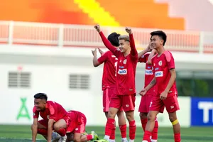 ĐH VH-TT&DL Thanh Hóa kịp vào đến trận cuối cùng sau khi thắng ĐH LIfe ở loạt sút luân lưu 11m.