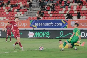 PSM Makassar thắng đậm Thanh Hóa 3-0 ở vòng bảng để giành vé vào bán kết