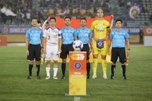 Trọng tài Razlan Joffri Bin Ali đã tham gia điều hành trận Hà Nội FC - Thanh Hóa ở vòng 17.,