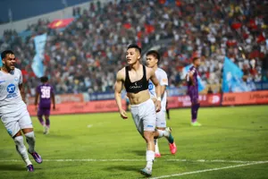 Lâm Ti Phông tỏa sáng với 1 bàn thắng và 1 đường kiến tạo.