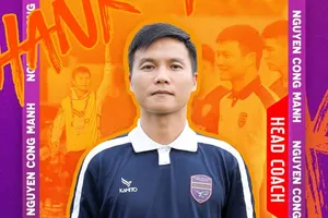 B.Bình Dương chính thức chia tay HLV Nguyễn Công Mạnh.