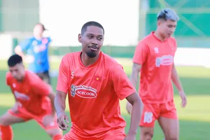 Quang Vinh bày tỏ niềm hạnh phúc khi được khoác áo đội tuyển Việt Nam.