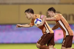 Minh Vương và Ngọc Quang cùng rời HA.GL