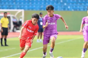 Trận "derby" bất phân thắng bại giữa hai đội U13 Becamex Bình Dương và U13 Bình Dương.