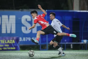 Các trận đấu diễn ra sôi nổi ngay từ lượt trận đầu tiên.