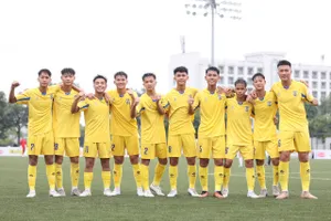 SLNA khởi đầu thuận lợi với chiến thắng 5-0 trước An Giang.