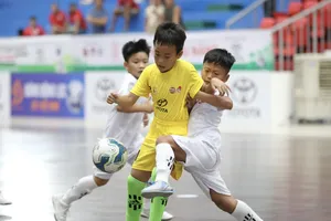 Đội U9 Thuận An Bình Dương có chiến thắng dễ dàng 5-1 trước U9 Tuyên Quang.