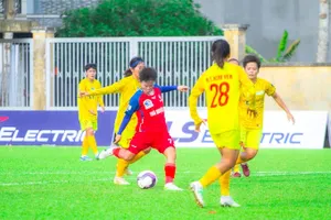 Lối chơi của đội nữ TPHCM I dựa nhiều vào Bích Thùy