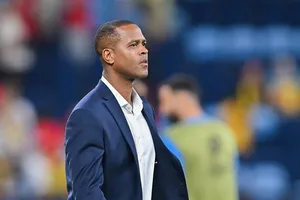 Patrick Kluivert chia tay bóng đá Indonesia