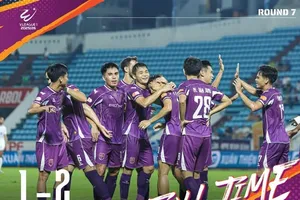 Becamex TPHCM tạo "địa chấn" trên sân Thiên Trường khi đánh bại các nhà đương kim vô địch Nam Định. Ảnh: BFC 