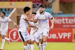 Các cầu thủ Đà Nẵng cần chắt chiu cơ hội để có được những điểm số quan trọng trong hành trình còn lại của V-League 2025-2026.