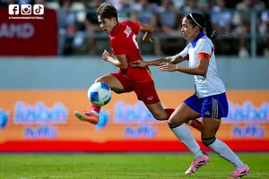 Thái Lan là đội vượt lên dẫn trước. Ảnh: Changsuek