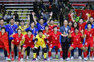 Đội tuyển futsal nữ Việt Nam với tấm HCV đầu tiên trong lịch sử các kỳ tham dự SEA Games.