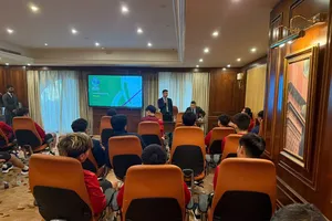 Toàn cảnh buổi gặp gỡ.