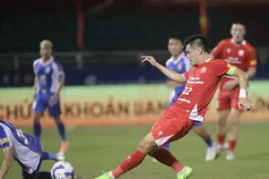 Tiến Linh và các đồng đội hướng đến mục tiêu giành 3 điểm trước PVF. Ảnh: ĐÌNH VIÊN