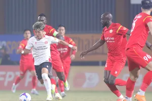 Khoa Ngô có trận ra mắt ấn tượng cùng CLB Công an TPHCM. Ảnh: ĐÌNH VIÊN.