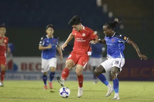 CLB Công an TPHCM sẽ tái ngộ Becamex TPHCM ngay ở vòng 14 V-League 2025-2026. Ảnh: DŨNG PHƯƠNG