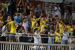 Cổ động viên Thanh Hóa luôn đồng hành cùng đội nhà ở những thời điểm khó khăn.