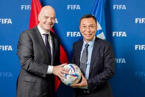 Chủ tịch FIFA Gianni Infantino trong lần gặp gỡ lãnh đạo cao nhất của VFF.