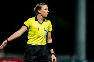 Trọng tài Lara Lee. Ảnh: AFC