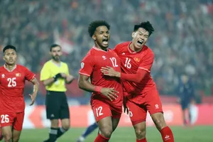 Xuân Son cùng đội tuyển Việt Nam lên hạng 103 thế giới. Ảnh: VFF