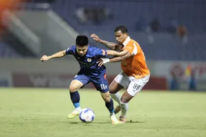CAHN vượt qua Đà Nẵng với tỷ số 1-0 ở trận lượt đi trên sân Hàng Đẫy.