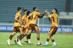 HA.GL bất ngờ vượt qua Nam Định ngay trên sân Thiên Trường. Ảnh: HAGL FC