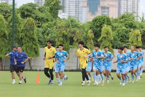 U19 Việt Nam trên sân tập ngày 29-4.