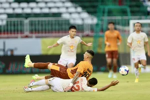 HA.GL "ngã" trận thứ hai liên tiếp trên sân nhà. Ảnh: MINH TRẦN