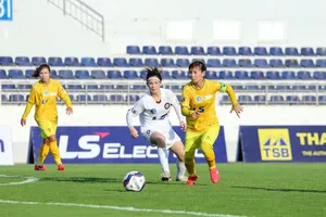 CLB nữ TPHCM trong 1 trận đấu trên sân Bà Rịa ở giải VĐQG năm 2024. Ảnh: VFF