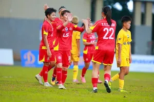 TPHCM I có nhiều thuận lợi trước vòng 9. Ảnh: VFF