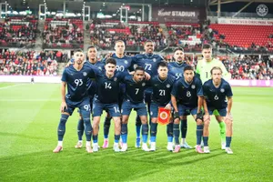 Đội hình với 6 ngoại binh, 4 cầu thủ Việt kiều đã giúp CAHN vượt qua Aldelaide (Australia) trong trận tranh play-off. (Ảnh: CAHN FC)