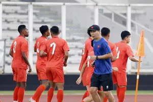 Thầy trò HLV Kim Sang-sik chốt lịch thi đấu quốc tế vào tháng 11 tới đây. Ảnh: ANH KHOA