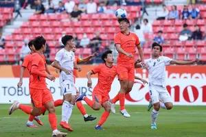 U23 Trung Quốc vượt qua U23 Uzbekistan sau loạt sút luân lưu 11m. Ảnh: TÂN HOA XÃ