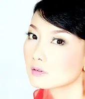 Diễn viên Mỹ Uyên: Mỗi ngày, một gam màu