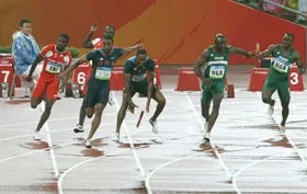 Mỹ bị loại ngay từ vòng loại 4x100m nam và nữ: Thất bại ê chề