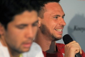 Australian Open: Angry Soderling falls in first round